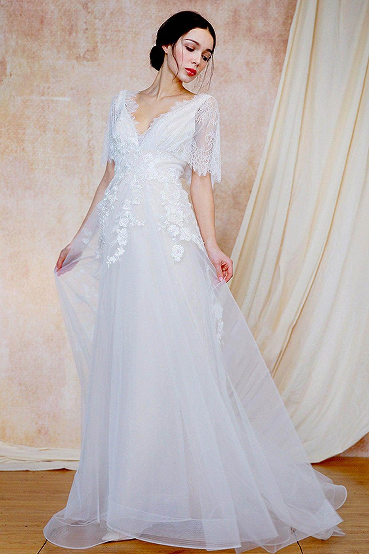 A-Line Sweep-Brush Train Lace Wedding Dress CW3031 - COCOMELODY